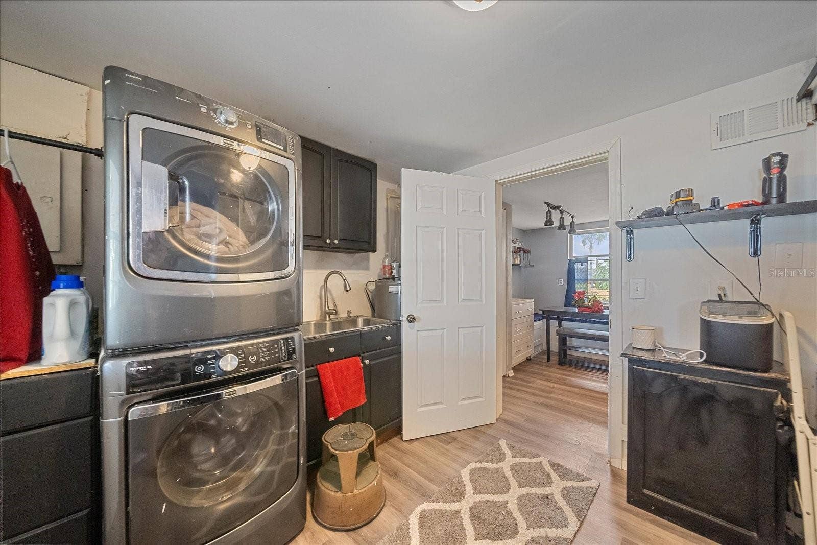 3286 BRUNSWICK LANE, #704, Sarasota, FL 34239 3286 BRUNSWICK LANE, #704, Sarasota, FL 34239