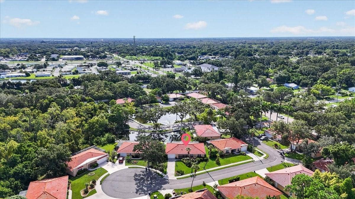 122 49TH COURT E, Palmetto, FL 34221 122 49TH COURT E, Palmetto, FL 34221
