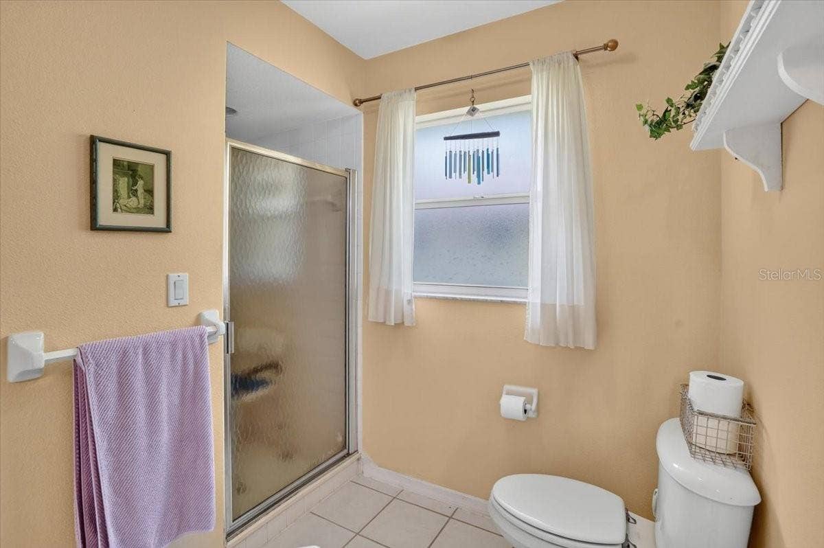 122 49TH COURT E, Palmetto, FL 34221 122 49TH COURT E, Palmetto, FL 34221