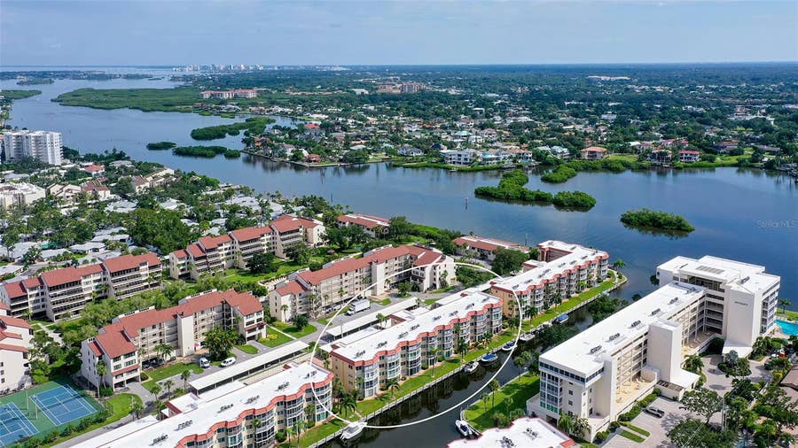 Property photo for 1300 N PORTOFINO DRIVE, #103, Sarasota, FL