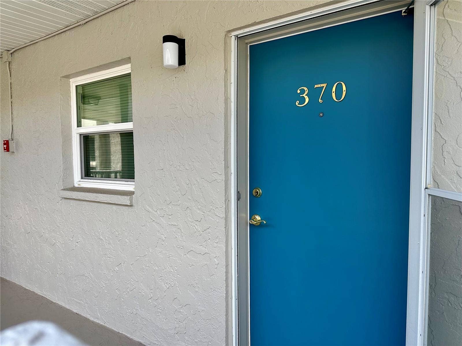 1330 GLEN OAKS DRIVE E, #370D, Sarasota, FL 34232