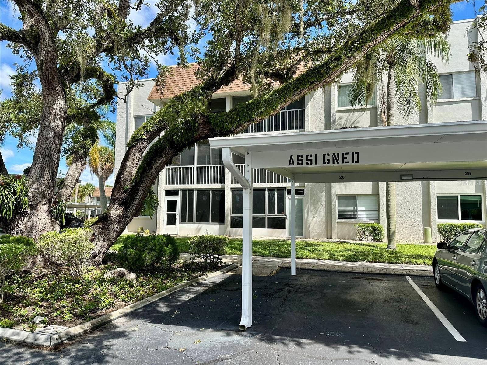1330 GLEN OAKS DRIVE E, #370D, Sarasota, FL 34232