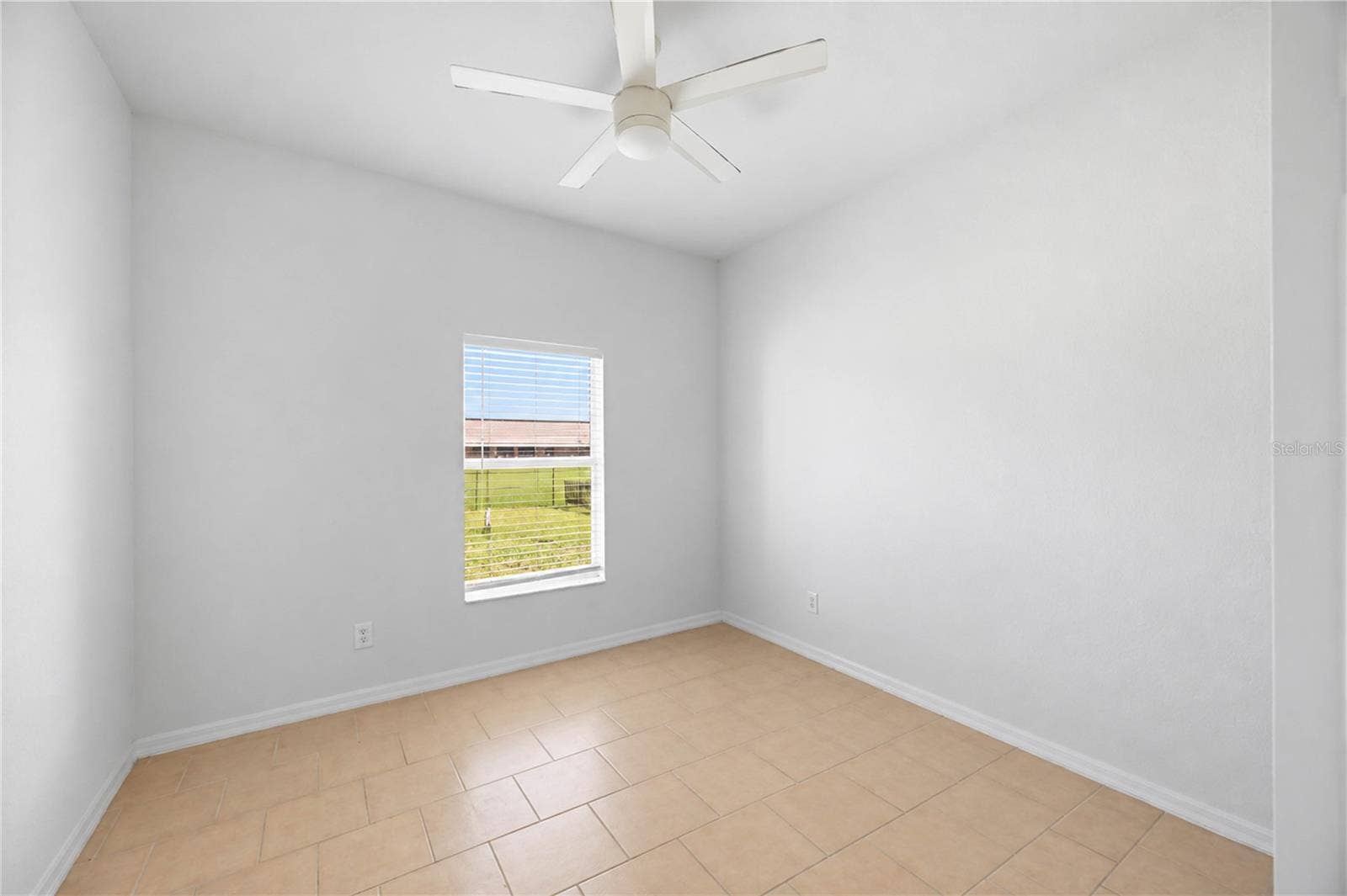 1150 KNOTTY PINE AVENUE, North Port, FL 34288 1150 KNOTTY PINE AVENUE, North Port, FL 34288