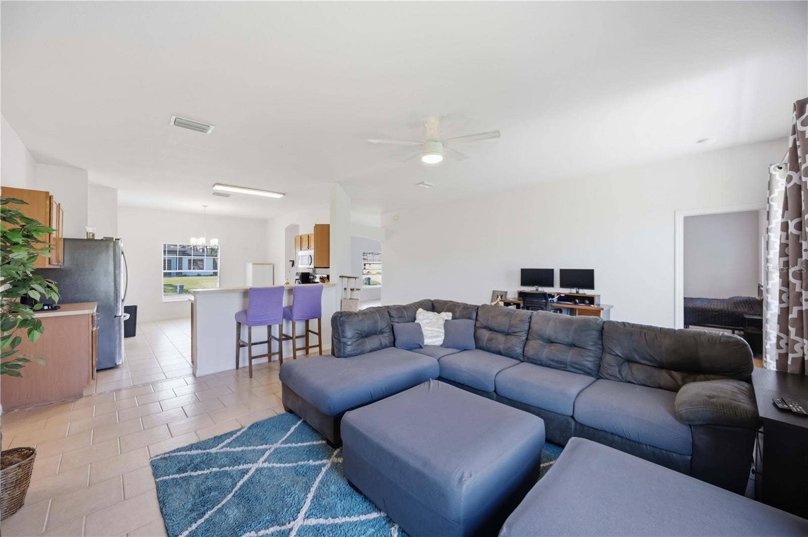 1150 KNOTTY PINE AVENUE, North Port, FL 34288 So much space!