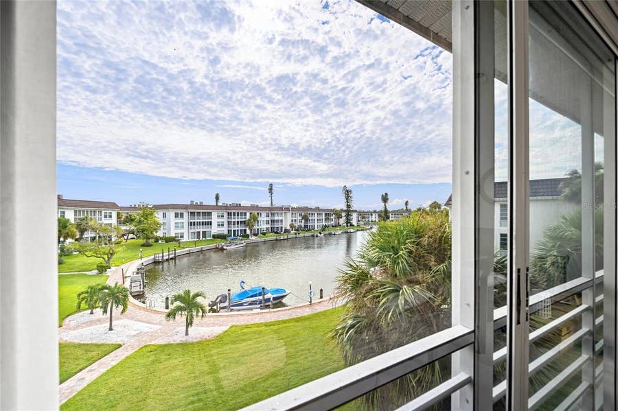Property photo for 4370 CHATHAM DRIVE, #304, Longboat Key, FL