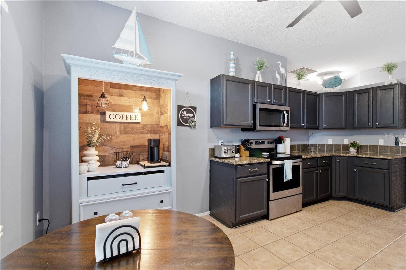 9301 71ST AVENUE E, Palmetto, FL 34221 9301 71ST AVENUE E, Palmetto, FL 34221