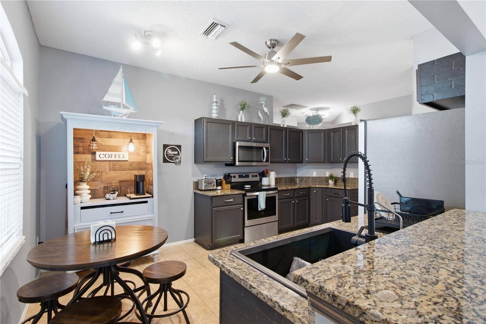 9301 71ST AVENUE E, Palmetto, FL 34221 9301 71ST AVENUE E, Palmetto, FL 34221