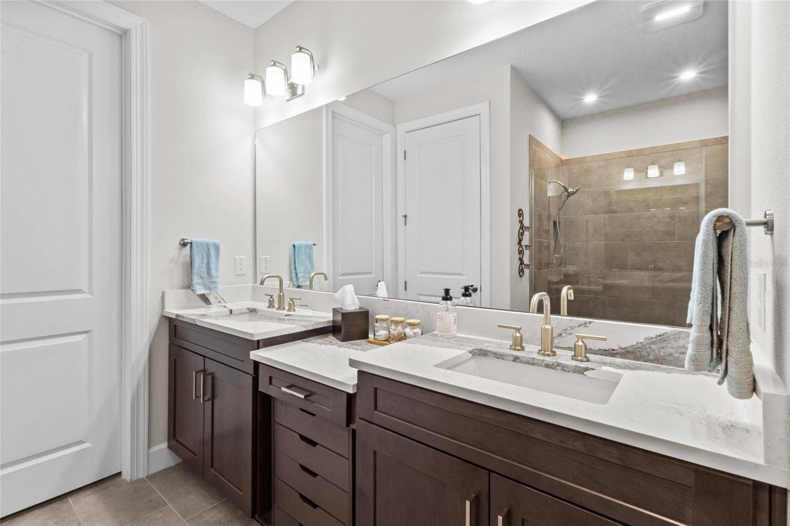 4532 CRESTPOINT WAY, Palmetto, FL 34221 4532 CRESTPOINT WAY, Palmetto, FL 34221
