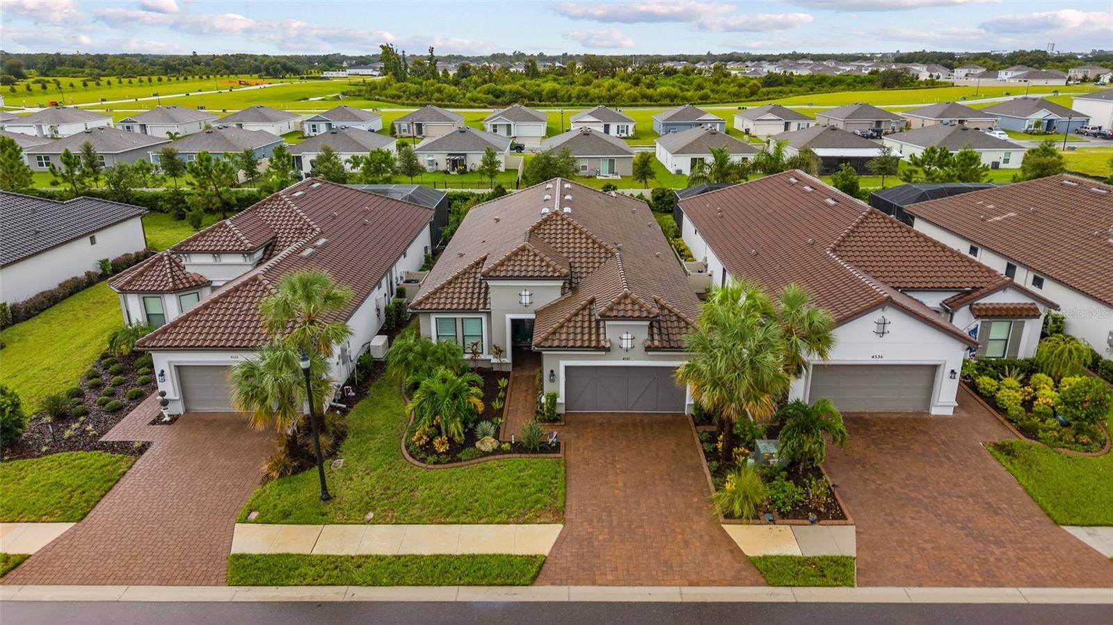 4532 CRESTPOINT WAY, Palmetto, FL 34221 4532 CRESTPOINT WAY, Palmetto, FL 34221