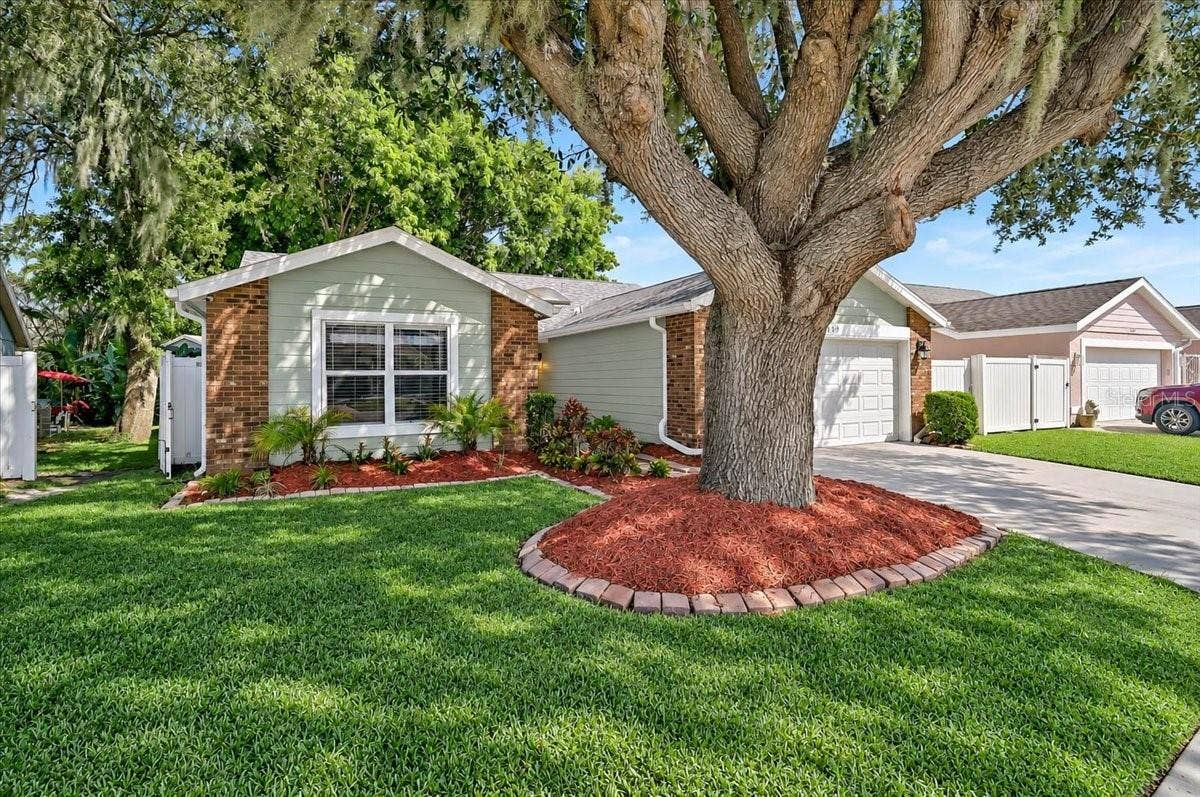 7739 33RD LANE E, Sarasota, FL 34243 7739 33rd Lane East, Sarasota, FL 34243