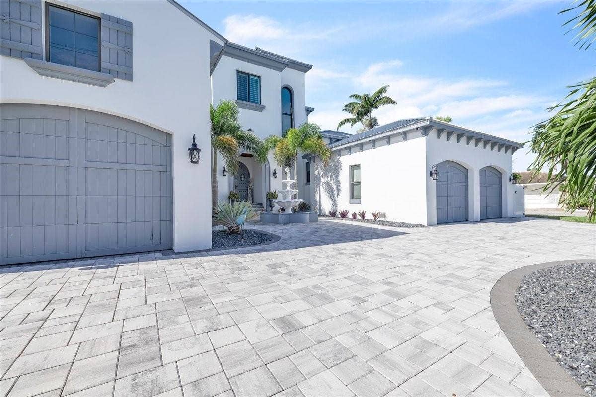 1918 SE 40TH STREET, Cape Coral, FL 33904 1918 SE 40TH STREET, Cape Coral, FL 33904