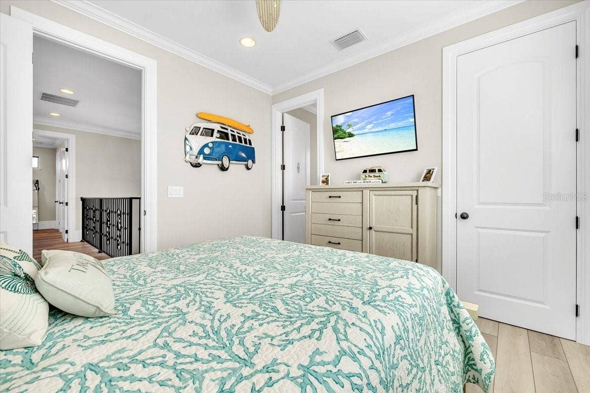 1918 SE 40TH STREET, Cape Coral, FL 33904 1918 SE 40TH STREET, Cape Coral, FL 33904