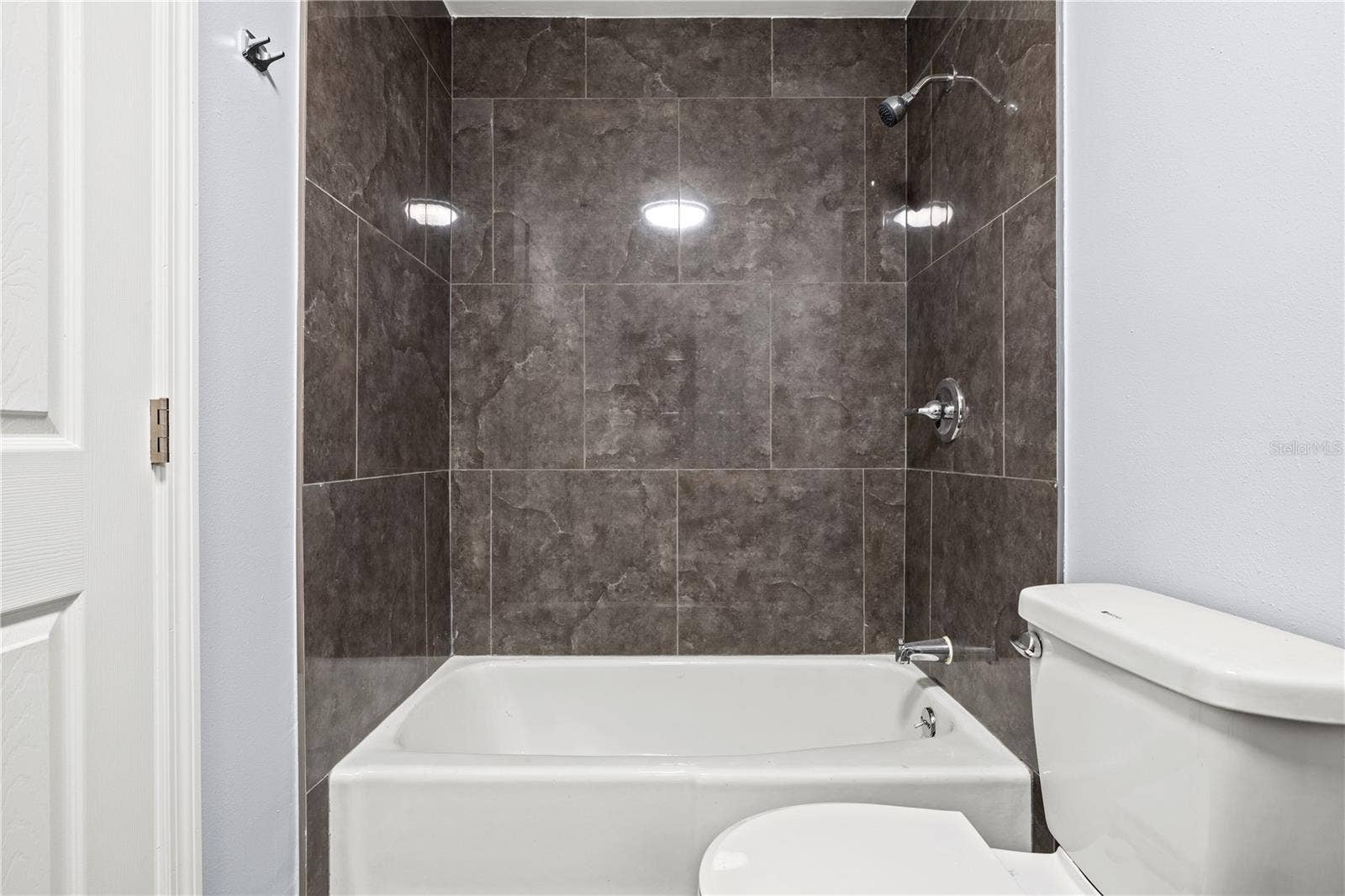 6617 MAUNA LOA BOULEVARD, Sarasota, FL 34241 6617 MAUNA LOA BOULEVARD, Sarasota, FL 34241