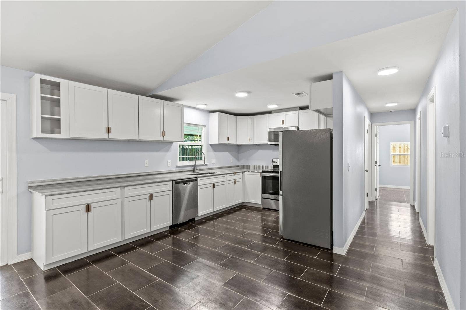 6617 MAUNA LOA BOULEVARD, Sarasota, FL 34241 6617 MAUNA LOA BOULEVARD, Sarasota, FL 34241