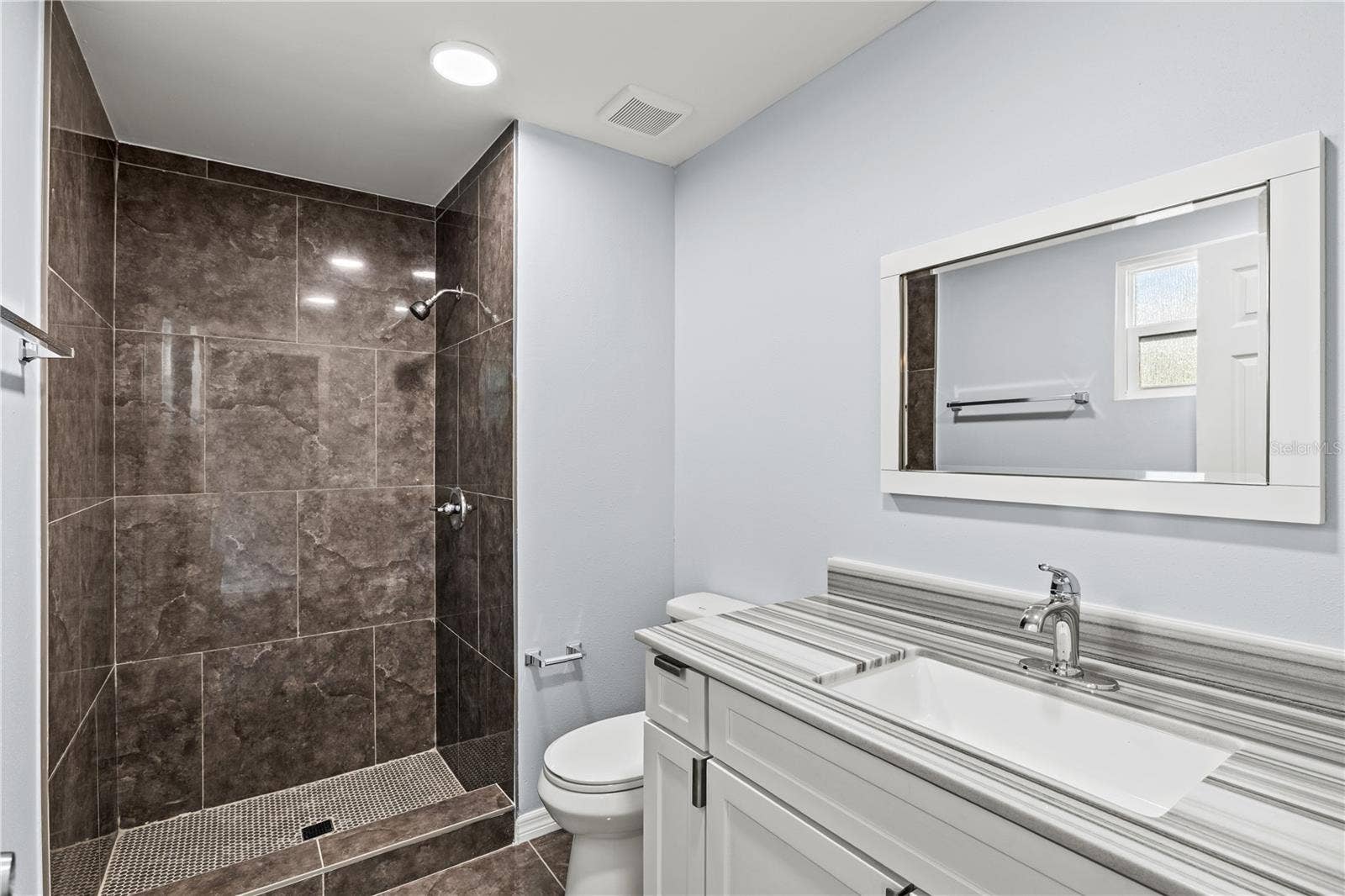 6617 MAUNA LOA BOULEVARD, Sarasota, FL 34241 6617 MAUNA LOA BOULEVARD, Sarasota, FL 34241
