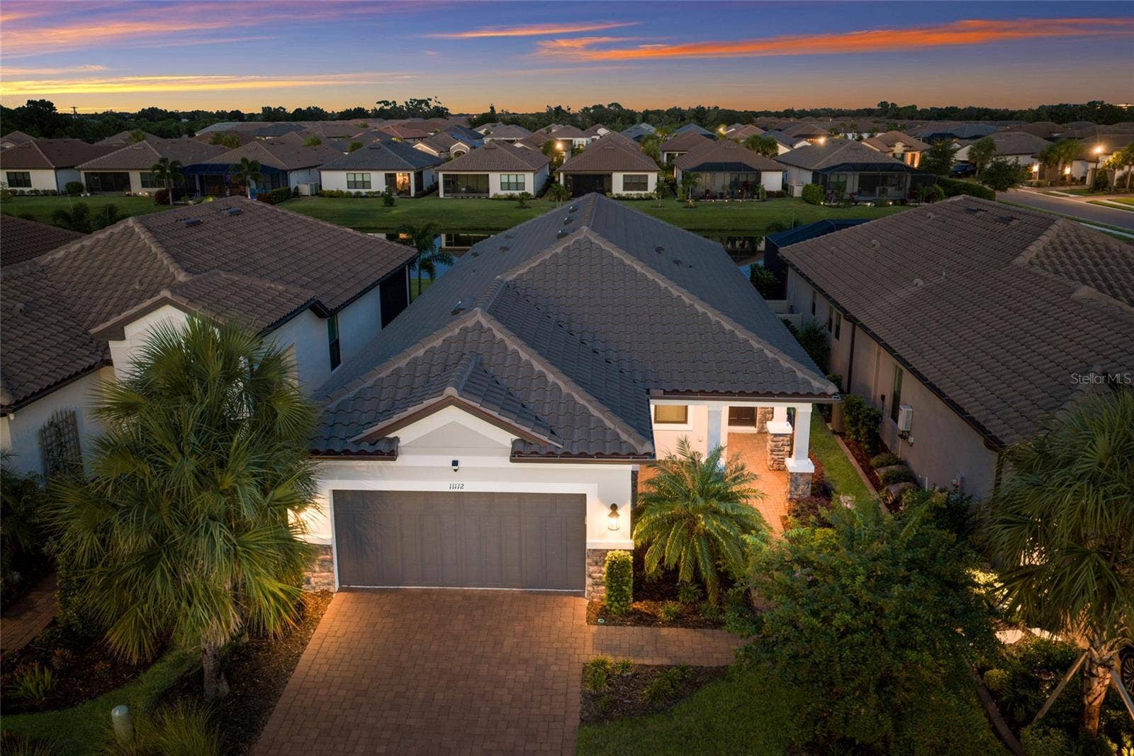 11112 DEVONBRIDGE DRIVE, Palmetto, FL 34221 11112 DEVONBRIDGE DRIVE, Palmetto, FL 34221