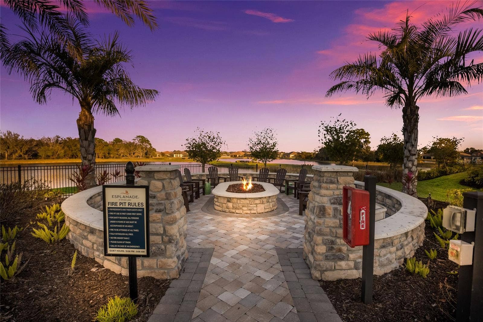 11112 DEVONBRIDGE DRIVE, Palmetto, FL 34221 11112 DEVONBRIDGE DRIVE, Palmetto, FL 34221