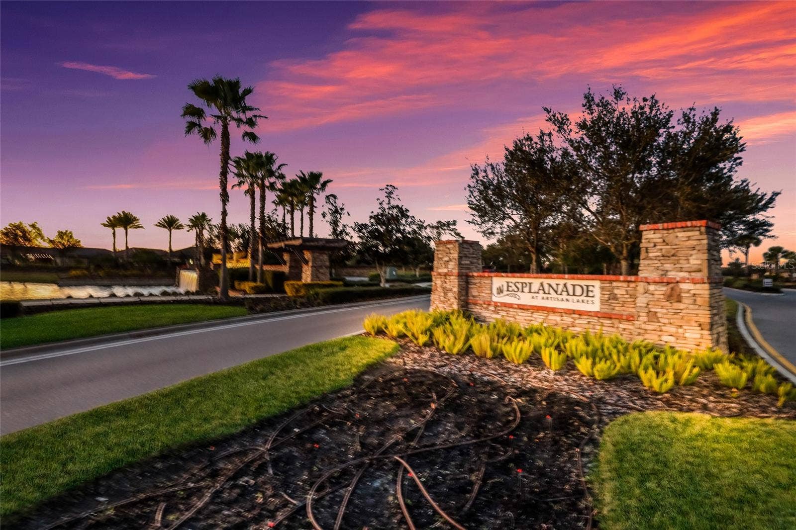 11112 DEVONBRIDGE DRIVE, Palmetto, FL 34221 11112 DEVONBRIDGE DRIVE, Palmetto, FL 34221