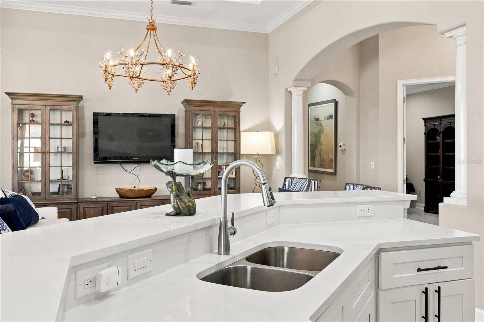226 MONTELLUNA DRIVE, North Venice, FL 34275