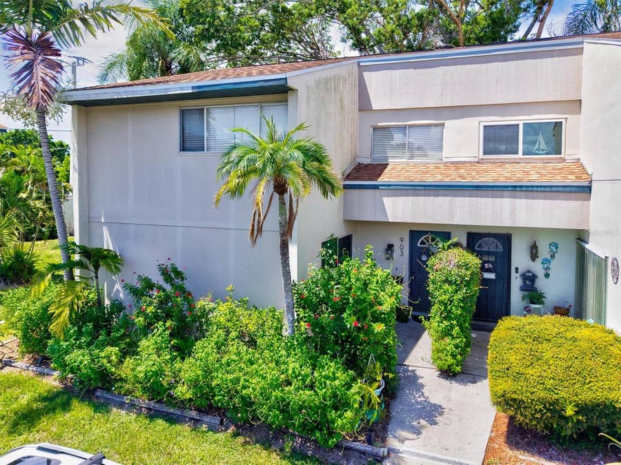 Property photo for 903 BYRON LANE, Sarasota, FL