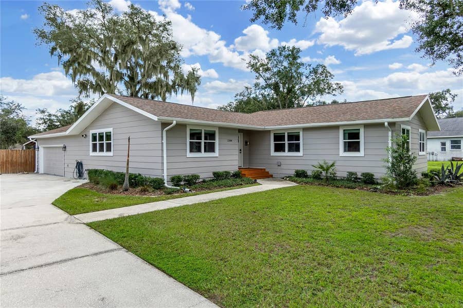 Property photo for 11304 LEPRECHAUN DRIVE, Riverview, FL