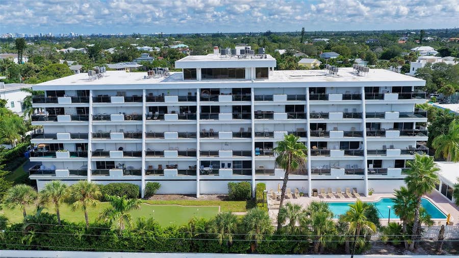 Property photo for 625 BEACH ROAD, #301, Sarasota, FL