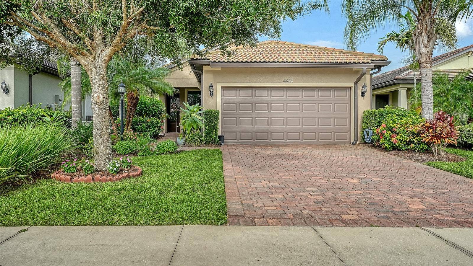 16626 BLACKWATER TERRACE, Bradenton, FL 34202 16626 BLACKWATER TERRACE, Bradenton, FL 34202