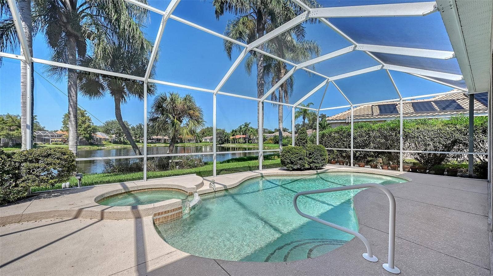 335 PARK TRACE BOULEVARD, Osprey, FL 34229 Large Lanai with great water view