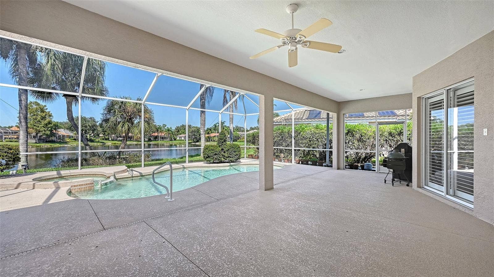 335 PARK TRACE BOULEVARD, Osprey, FL 34229 Expanded Lanai with 32 X 24 covered sitting space - Great for entertaining