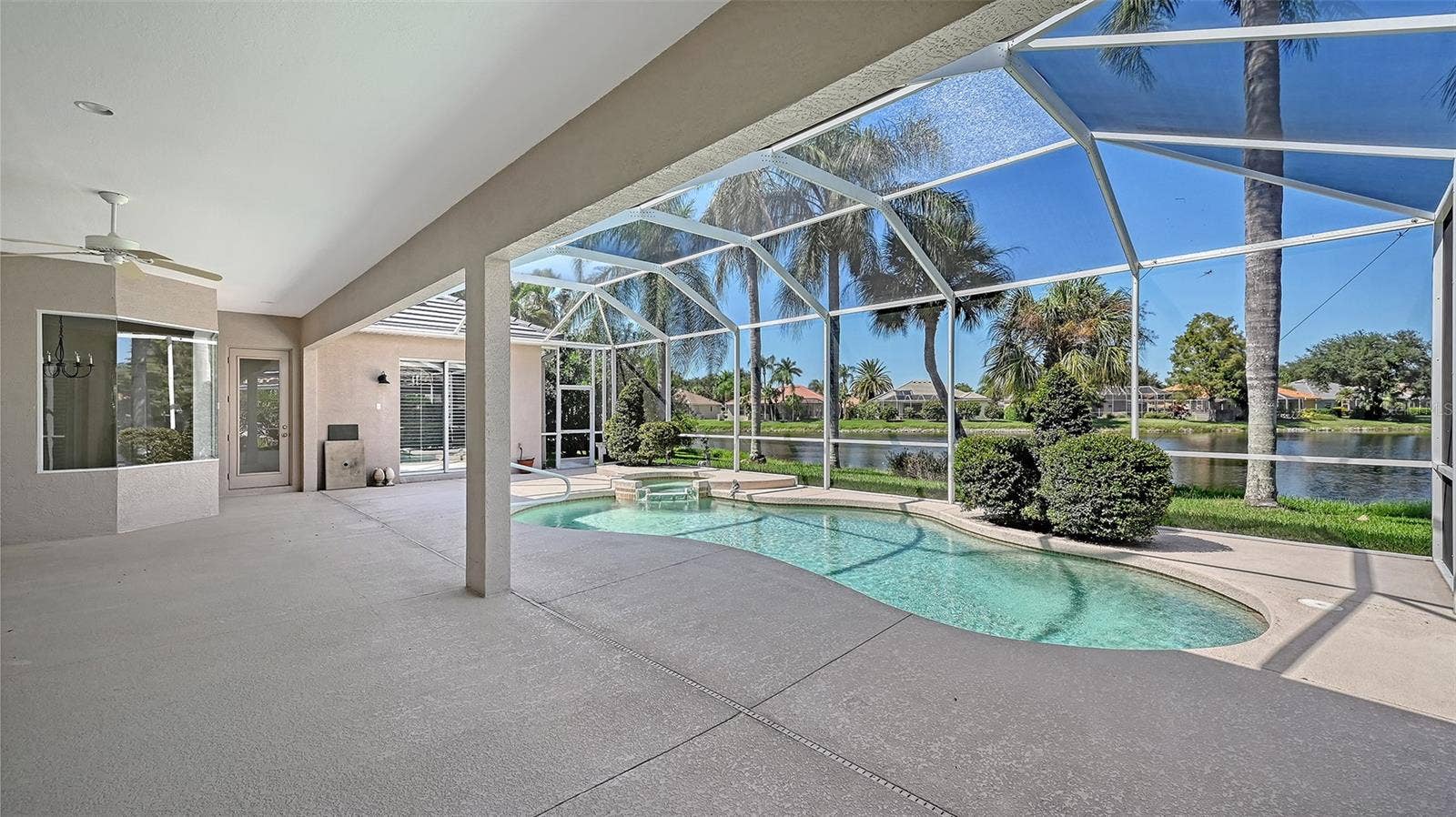 335 PARK TRACE BOULEVARD, Osprey, FL 34229 Large Lanai totalling 44 X 39 ft of play area