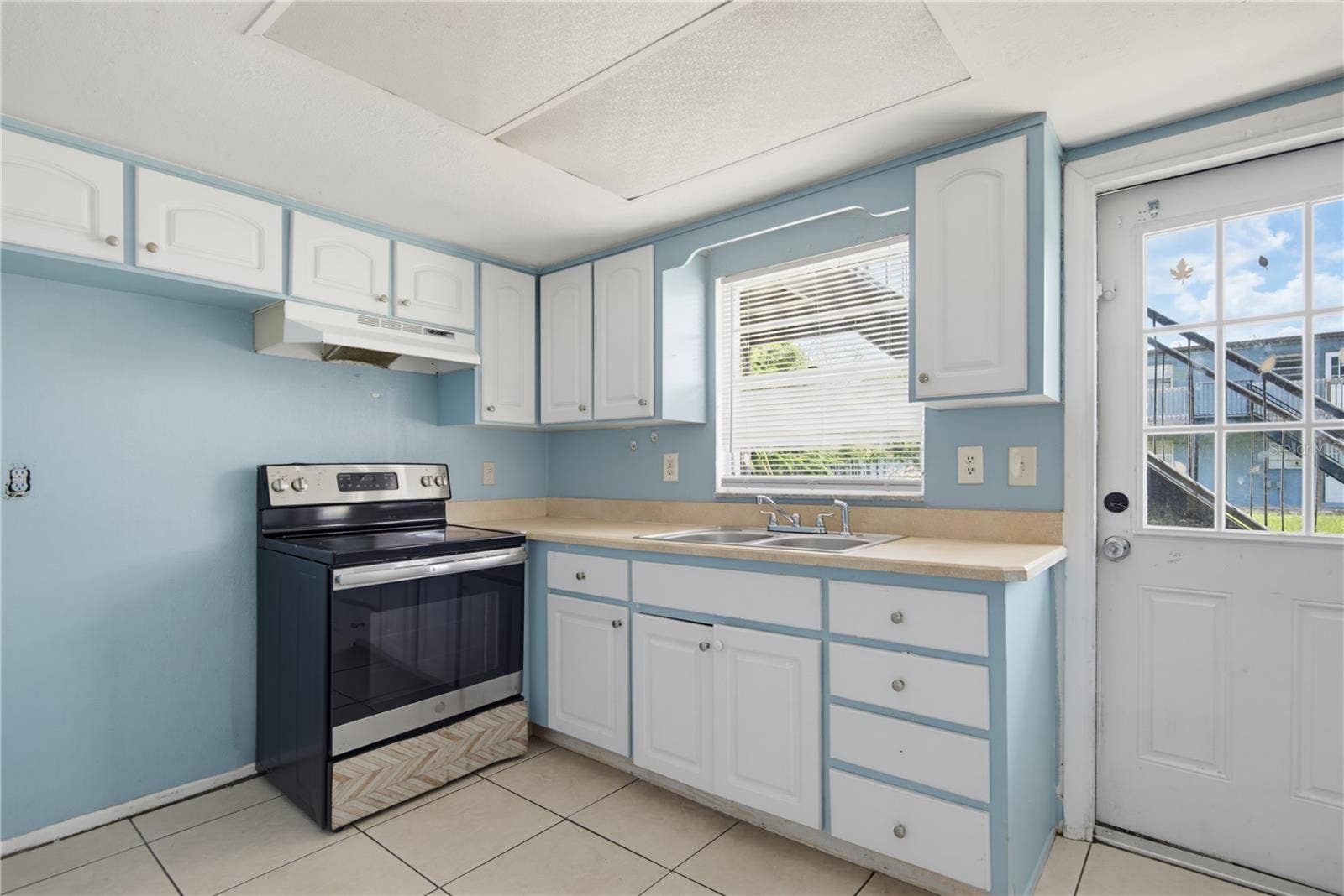 656 WILLIAMSBURG DRIVE, Daytona Beach, FL 32117