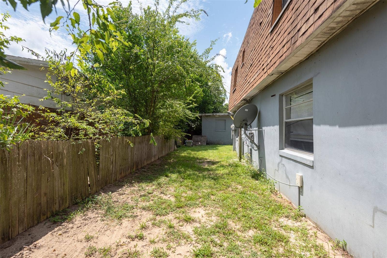 656 WILLIAMSBURG DRIVE, Daytona Beach, FL 32117