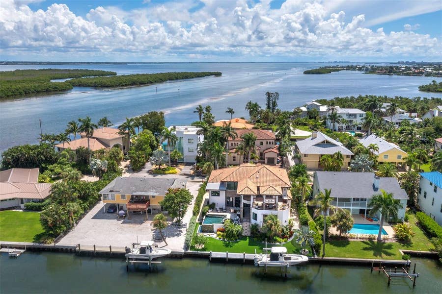 Property photo for 795 MARBURY LANE, Longboat Key, FL