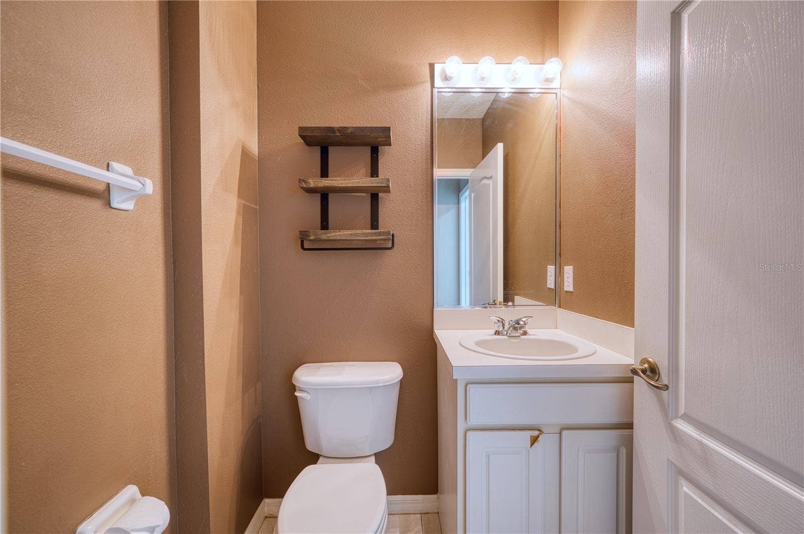 8392 E 47TH ST CIRCLE, Palmetto, FL 34221 8392 E 47TH ST CIRCLE, Palmetto, FL 34221
