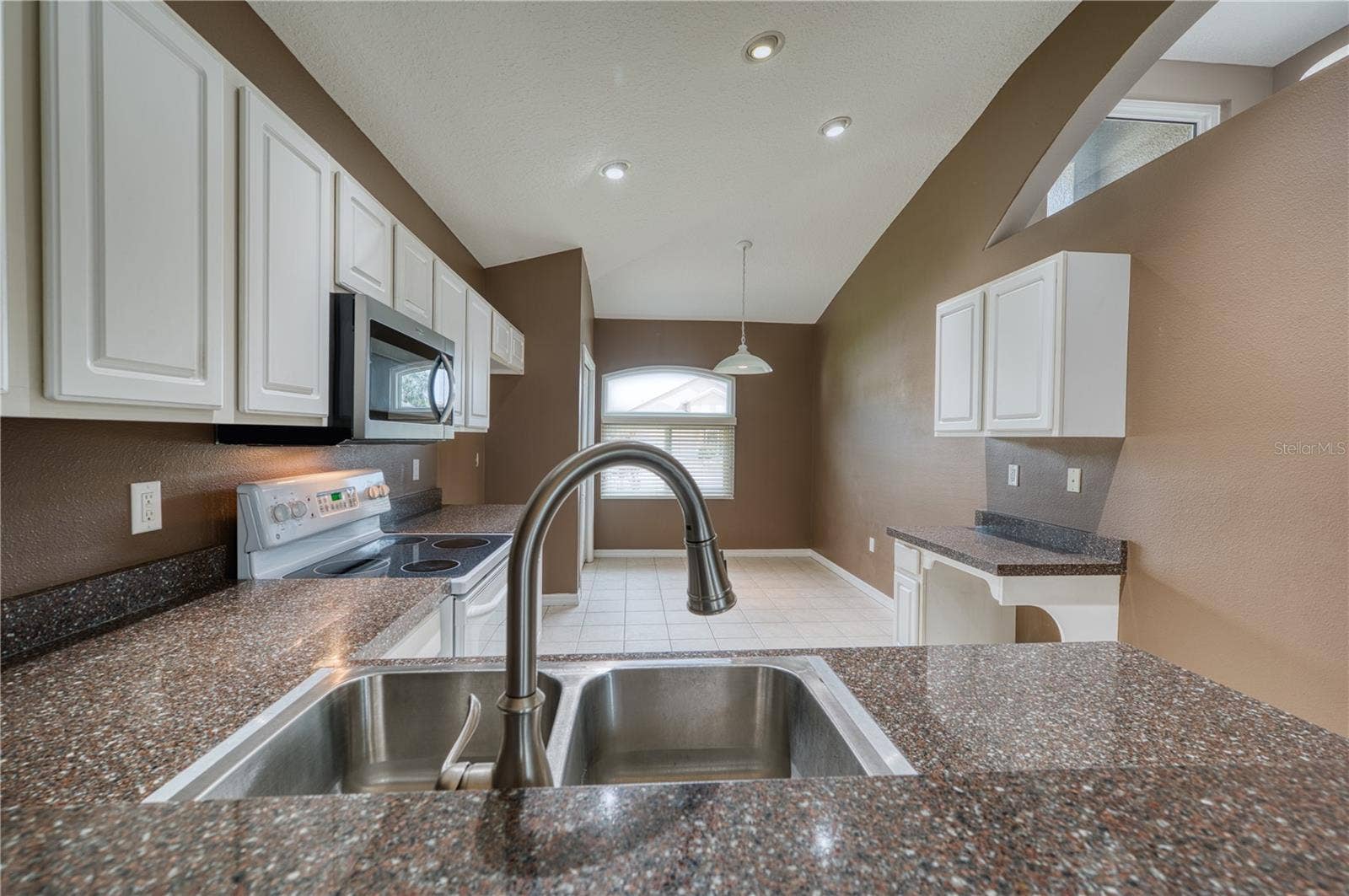 8392 E 47TH ST CIRCLE, Palmetto, FL 34221 8392 E 47TH ST CIRCLE, Palmetto, FL 34221