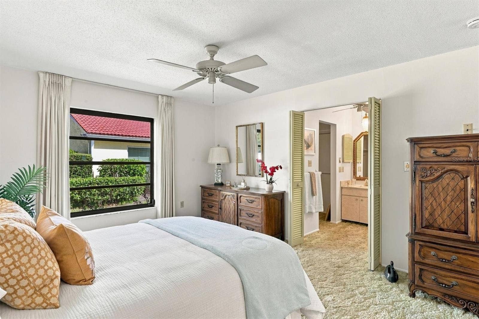 7232 LAS CASAS DRIVE, #7232, Sarasota, FL 34243