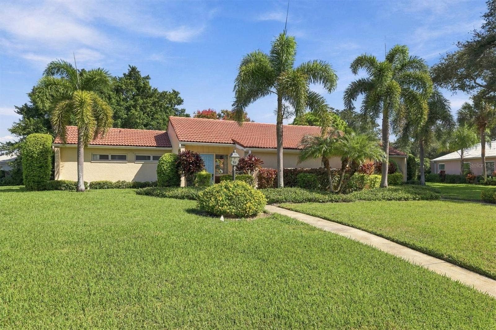 7232 LAS CASAS DRIVE, #7232, Sarasota, FL 34243