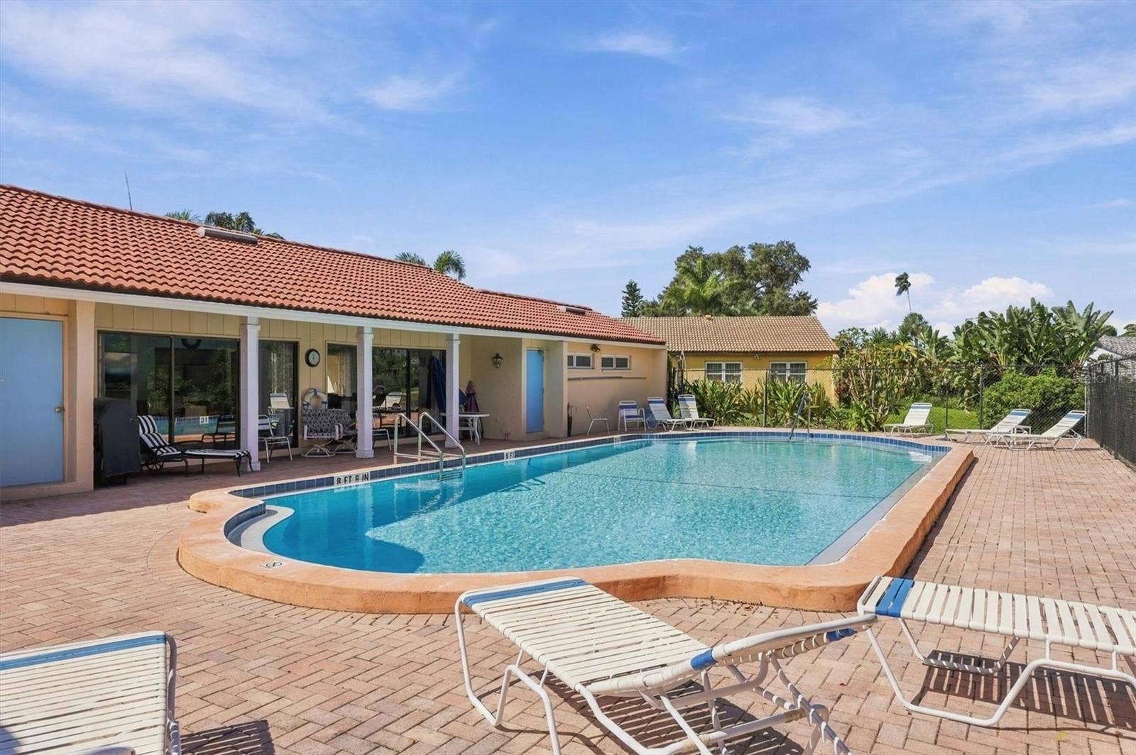 7232 LAS CASAS DRIVE, #7232, Sarasota, FL 34243