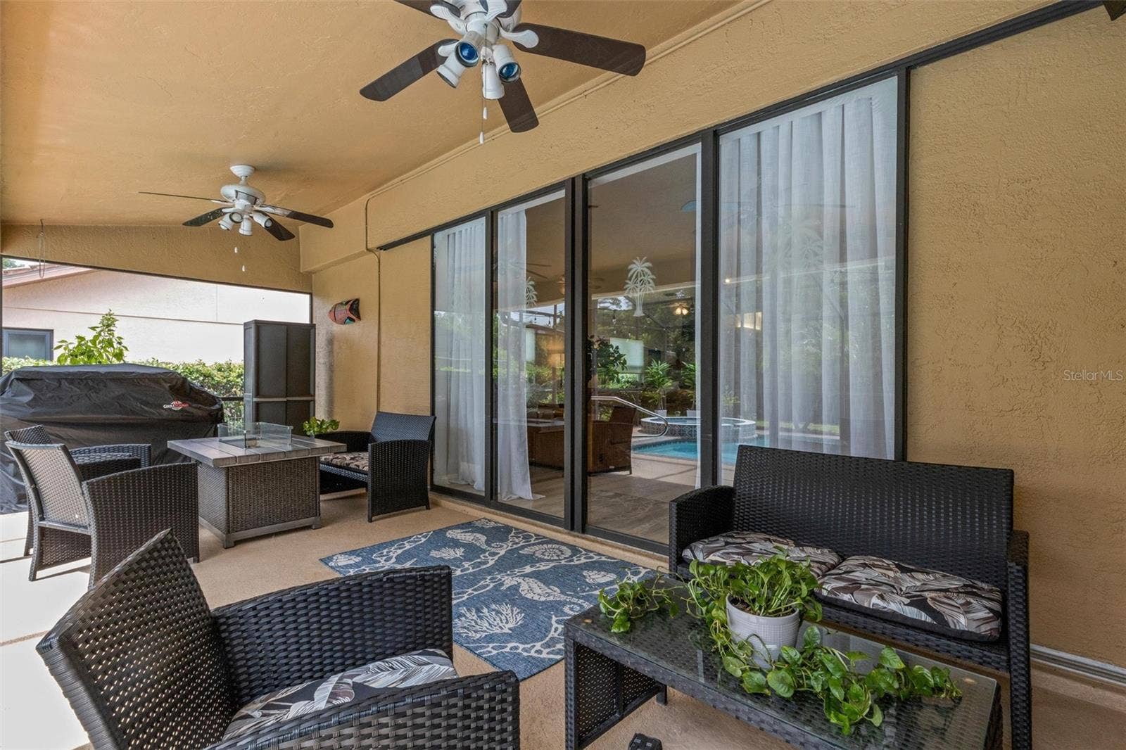 6104 NICOLE DRIVE, Sarasota, FL 34243 6104 NICOLE DRIVE, Sarasota, FL 34243