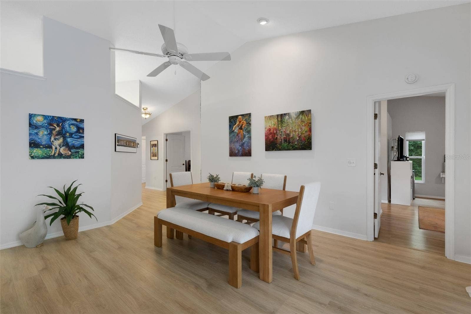 6104 NICOLE DRIVE, Sarasota, FL 34243 6104 NICOLE DRIVE, Sarasota, FL 34243