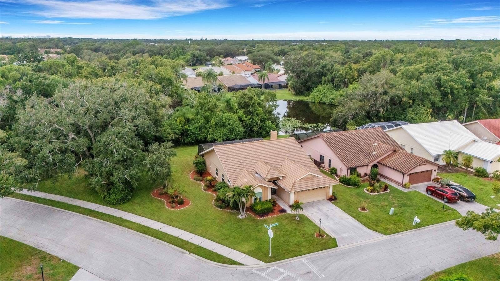 6104 NICOLE DRIVE, Sarasota, FL 34243 6104 NICOLE DRIVE, Sarasota, FL 34243