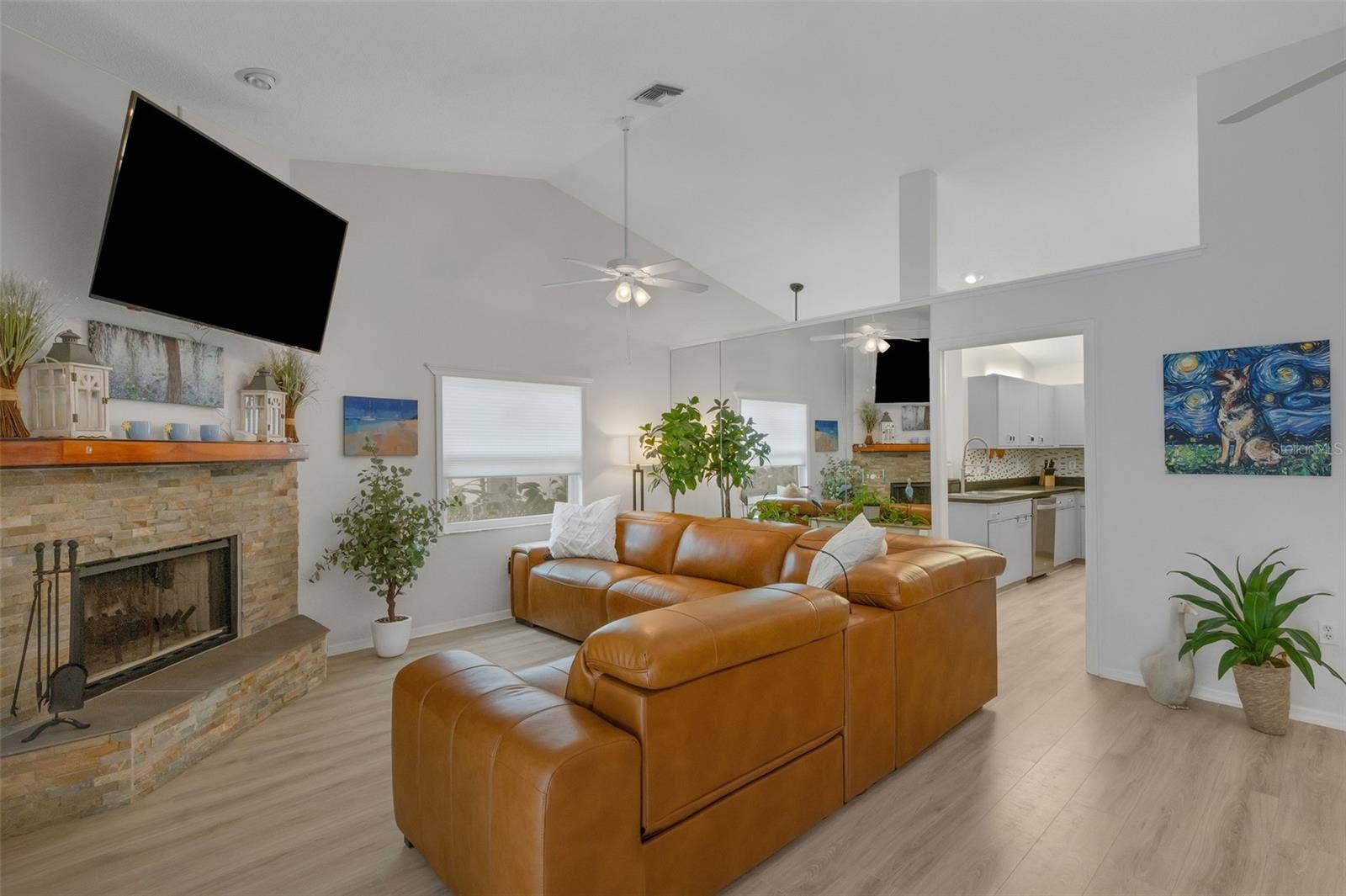 6104 NICOLE DRIVE, Sarasota, FL 34243 6104 NICOLE DRIVE, Sarasota, FL 34243
