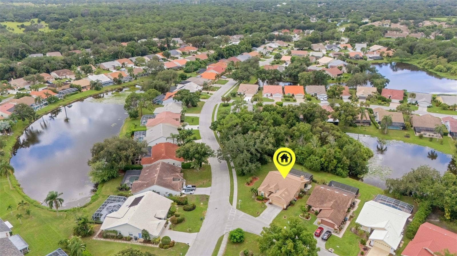 6104 NICOLE DRIVE, Sarasota, FL 34243 6104 NICOLE DRIVE, Sarasota, FL 34243