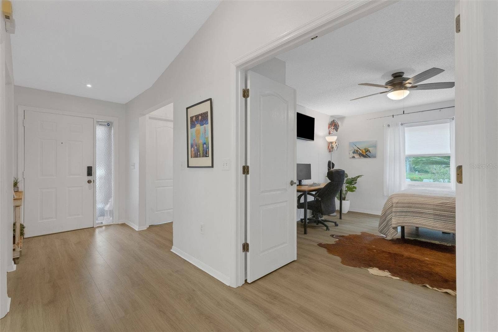 6104 NICOLE DRIVE, Sarasota, FL 34243 6104 NICOLE DRIVE, Sarasota, FL 34243