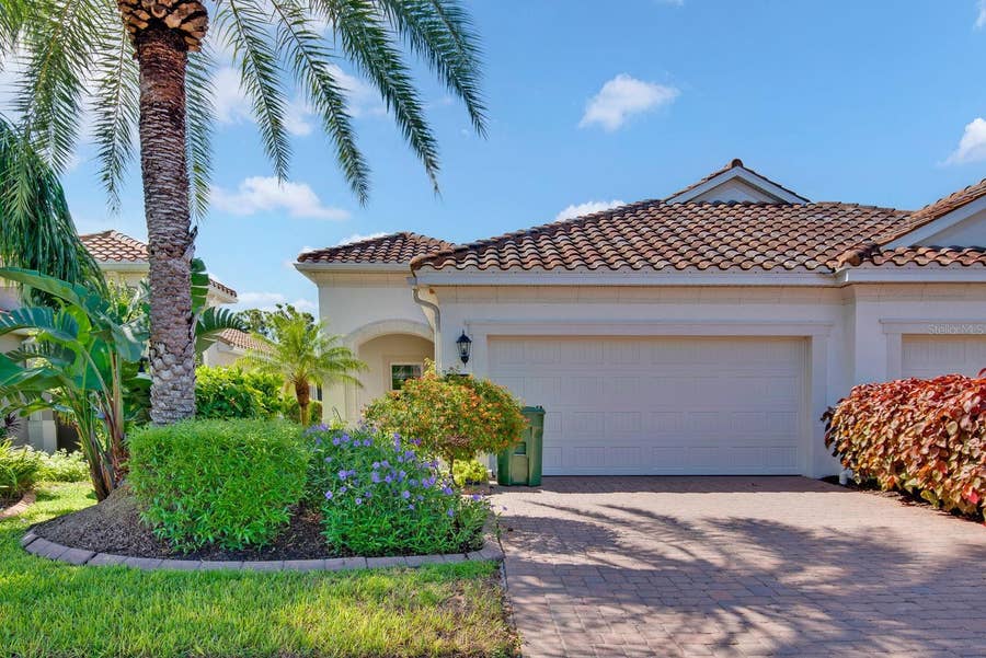 Property photo for 6905 VISTA BELLA DRIVE, Bradenton, FL