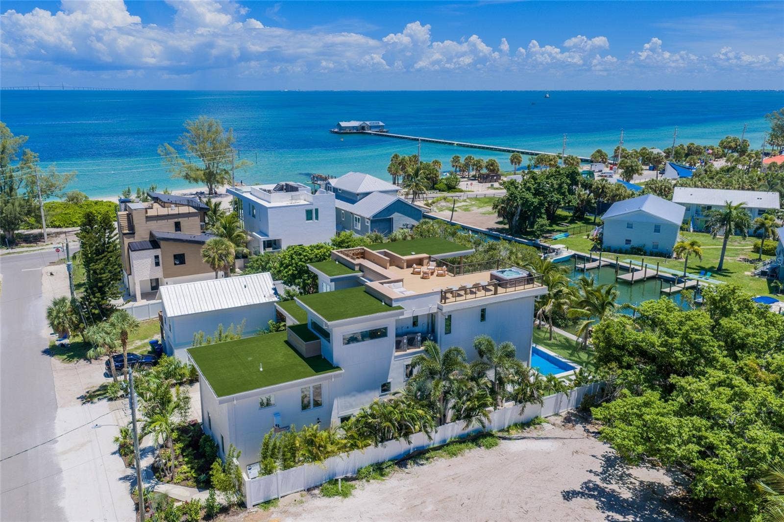 242 LAKEVIEW DRIVE, Anna Maria, FL 34216 242 LAKEVIEW DRIVE, Anna Maria, FL 34216