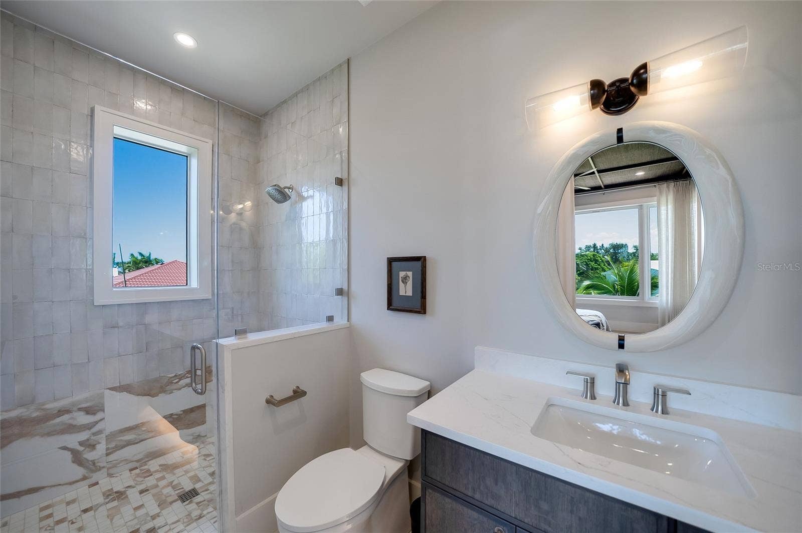 242 LAKEVIEW DRIVE, Anna Maria, FL 34216 242 LAKEVIEW DRIVE, Anna Maria, FL 34216