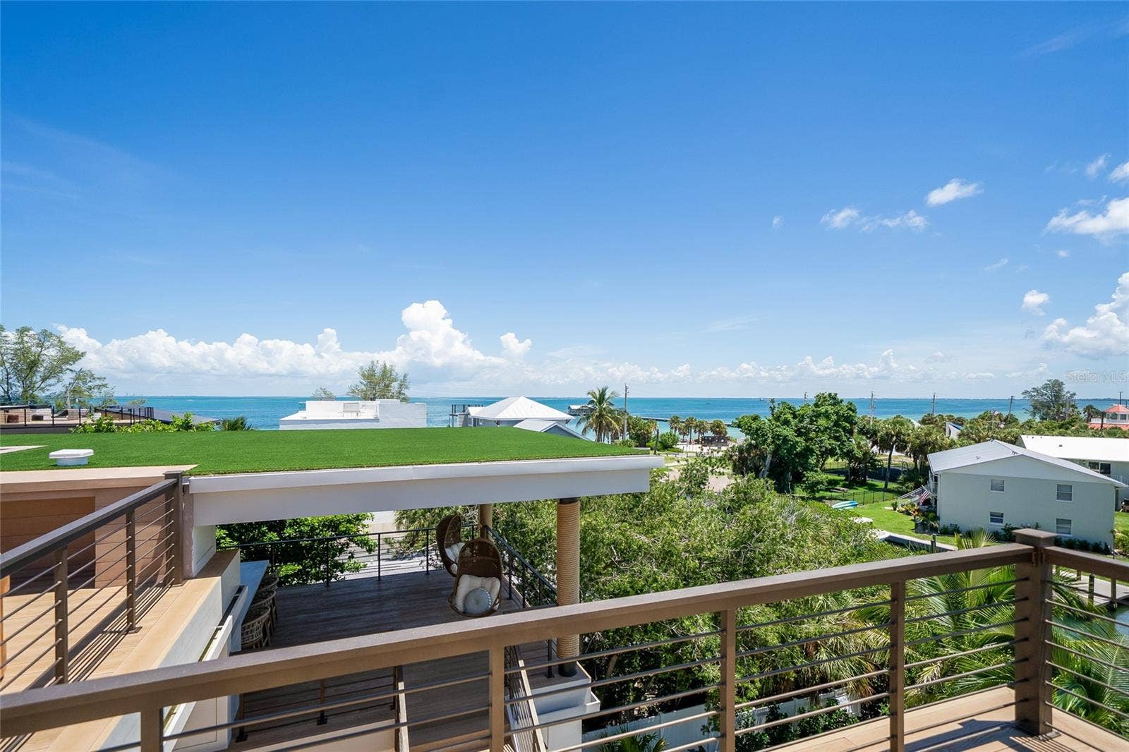 242 LAKEVIEW DRIVE, Anna Maria, FL 34216 242 LAKEVIEW DRIVE, Anna Maria, FL 34216