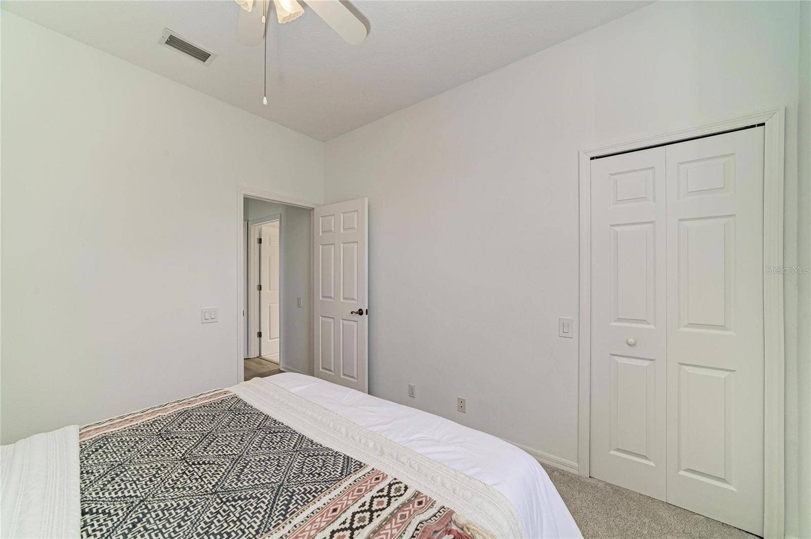 10554 OLD GROVE CIRCLE, Bradenton, FL 34212 10554 OLD GROVE CIRCLE, Bradenton, FL 34212