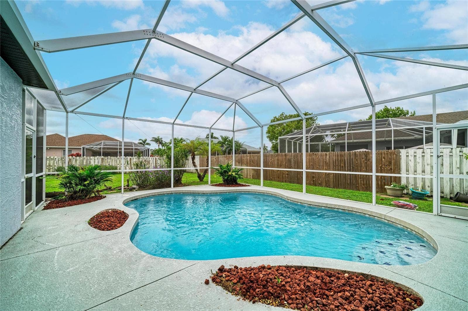 10554 OLD GROVE CIRCLE, Bradenton, FL 34212 10554 OLD GROVE CIRCLE, Bradenton, FL 34212